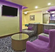 La Quinta Inn & Suites by Wyndham Fairborn Wright-Patterson hotel detail image 7