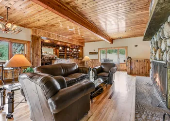Rainbow Ranch Lodge hotel thumbnail 6