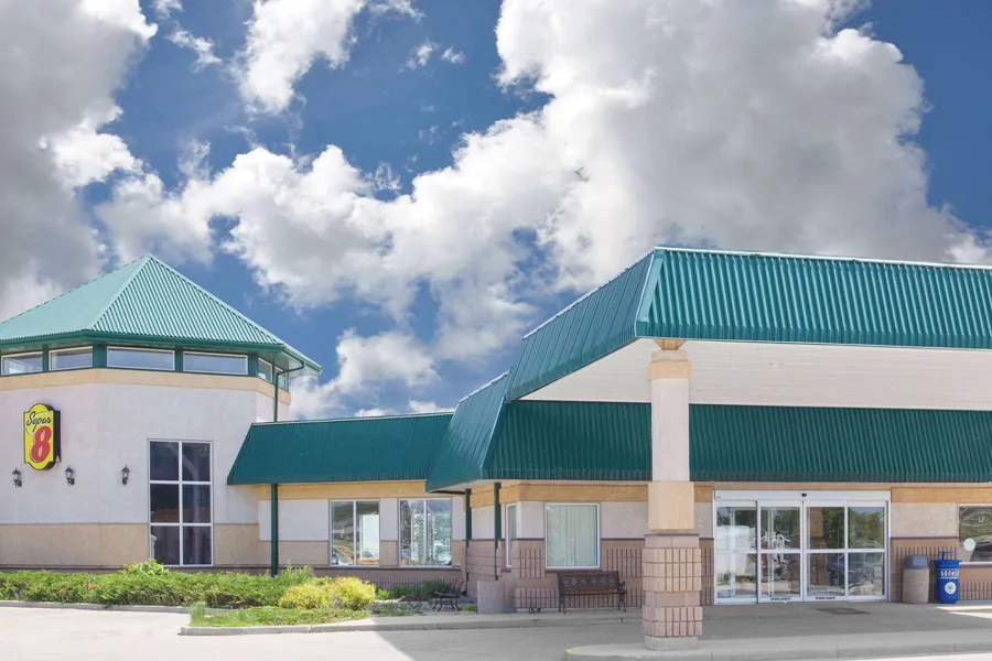 Super 8 by Wyndham Portage La Prairie MB hotel detail image 2