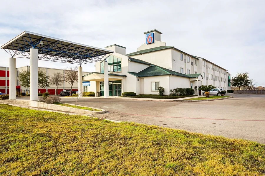 Motel 6 San Antonio, TX - Sea World North hotel detail image 6