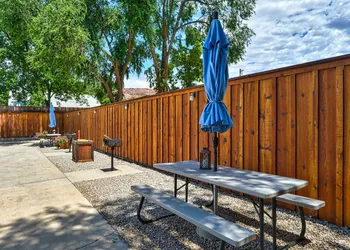 Moab Rustic Inn hotel thumbnail 8