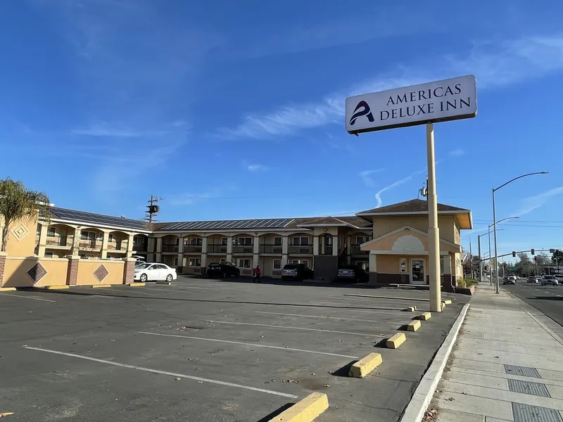 America's Deluxe Inn hotel detail image 2