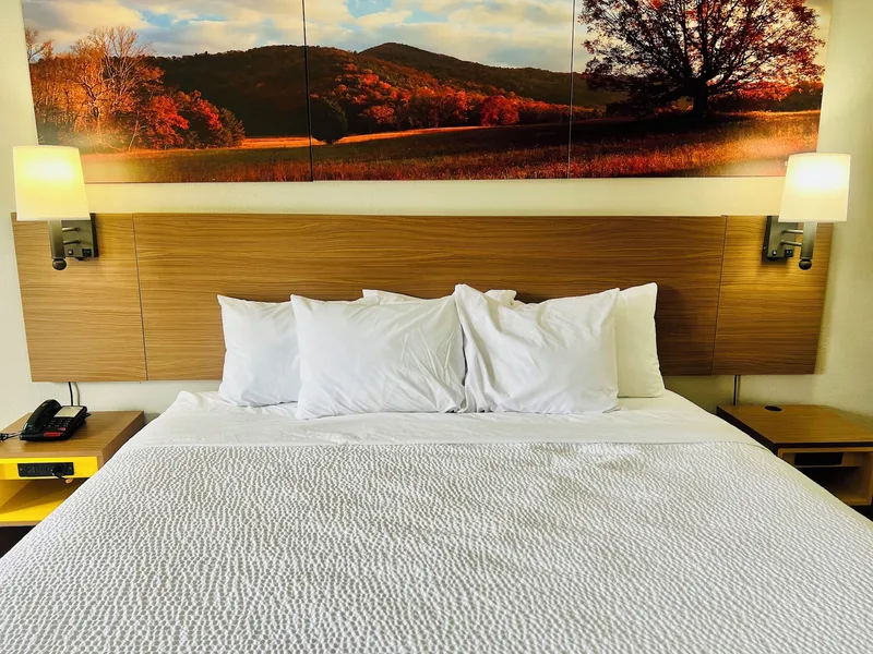 Days Inn by Wyndham Jellico - Tennessee State Line hotel detail image 6