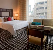 Courtyard by Marriott Denver Downtown hotel detail image 7