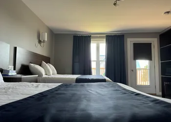 Hotel Motel Fleur De Lys hotel thumbnail 7