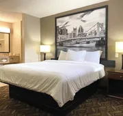 Super 8 by Wyndham Greensburg hotel detail image 3