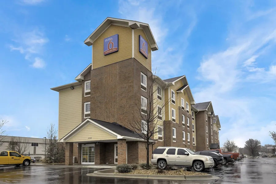 Studio 6 Lenexa, KS - Overland Park hotel detail image 2