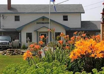 Mavillette Beach Lodge and RV Park hotel thumbnail 6