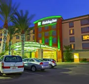 Holiday Inn Hotel & Suites PHOENIX AIRPORT by IHG hotel detail image 3