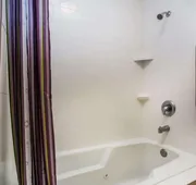 La Quinta Inn & Suites by Wyndham Ely hotel detail image 7