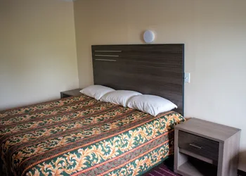 Kings Inn hotel thumbnail 5