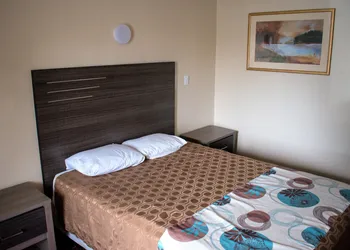 Kings Inn hotel thumbnail 6
