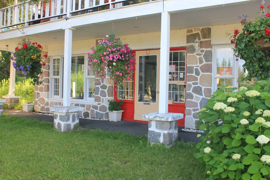 Motel des Pays d'en Haut hotel detail image 2