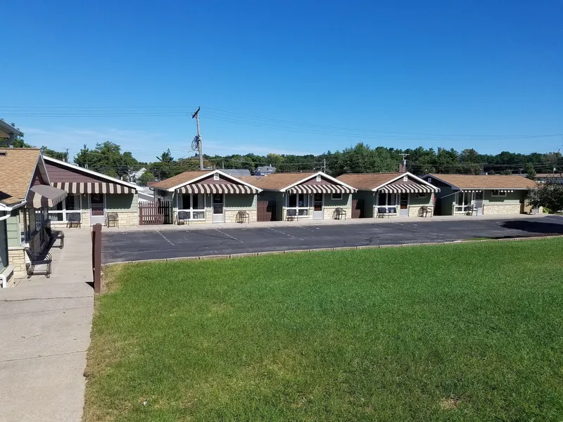 Black Hawk Motel and Suites hotel detail image 2