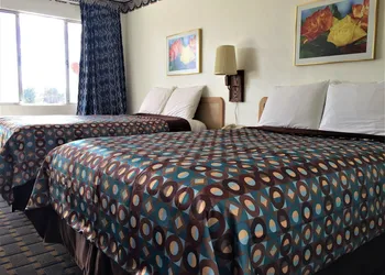 Ramblin Rose Motel hotel thumbnail 6