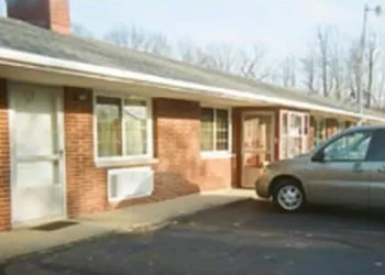 Cool Springs Inn hotel thumbnail 5