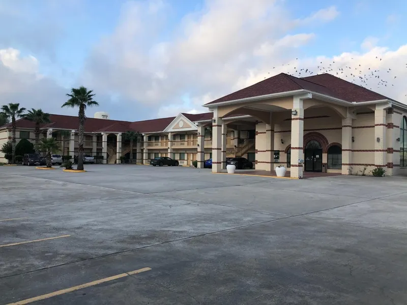 Executive Inn And Suites hotel detail image 2