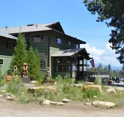 Montecito Sequoia Lodge hotel detail image 4