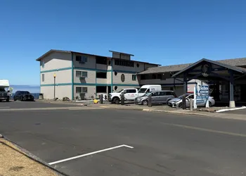 Seahorse Oceanfront Lodge hotel thumbnail 5