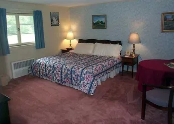 The Chalet Motel A Travelodge By Wyndham hotel thumbnail 7
