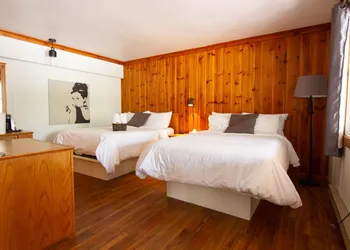 Comme Chez Soi Restaurant & Auberge hotel thumbnail 7