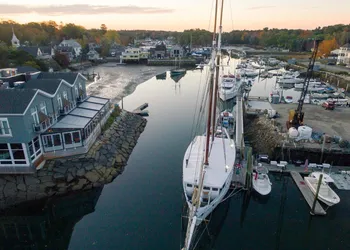 The Boathouse Waterfront Hotel & Marina hotel thumbnail 3