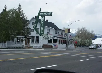 Bridgeport Inn hotel thumbnail 2
