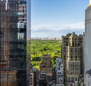 Le Meridien New York, Central Park by Marriott hotel detail image 3