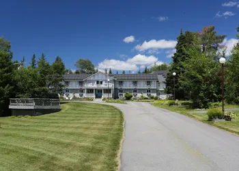 Carlson's Lodge hotel thumbnail 4