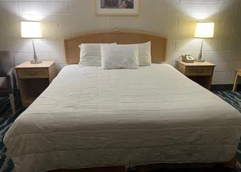 Rotan Inn hotel thumbnail 8