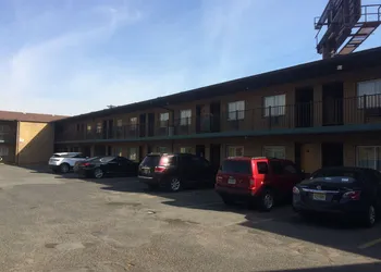 Hudson Plaza Motel Bayonne / Jersey City hotel thumbnail 4