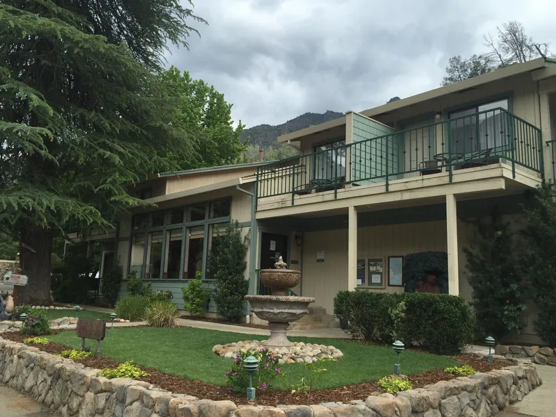 Cedar Lodge hotel detail image 2
