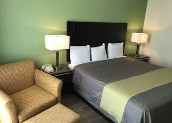 Inn Of Long Beach hotel thumbnail 6