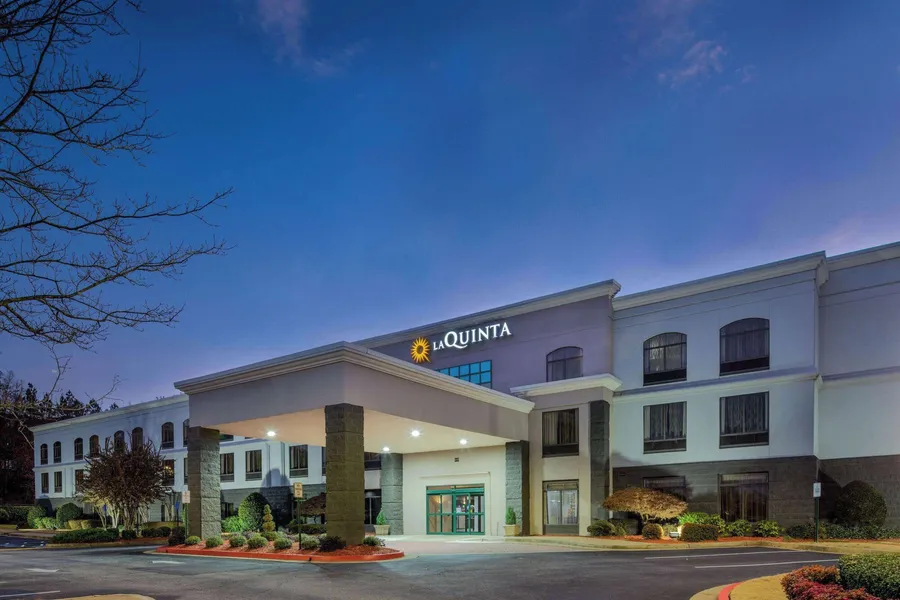 La Quinta Inn & Suites by Wyndham Kennesaw hotel detail image 2