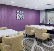 La Quinta Inn & Suites by Wyndham Kennesaw hotel detail image 5