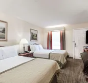 Baymont by Wyndham Hickory hotel detail image 7