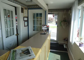Budget Host Inn Somerset hotel thumbnail 4
