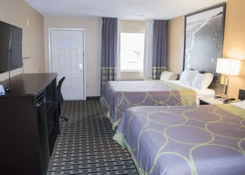 Super 8 by Wyndham Houston/Willowbrook/Hwy 249 hotel thumbnail 7