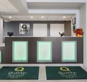 Quality Suites Tulsa I-44 hotel detail image 3