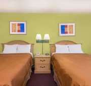 Travelodge by Wyndham Cordele hotel detail image 5