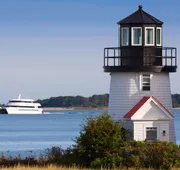 Ocean Street Inn on Hyannis Harbor hotel detail image 7