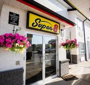 Super 8 by Wyndham Drayton Valley hotel detail image 4