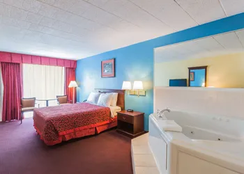 East Stroudsburg Hotel hotel thumbnail 7