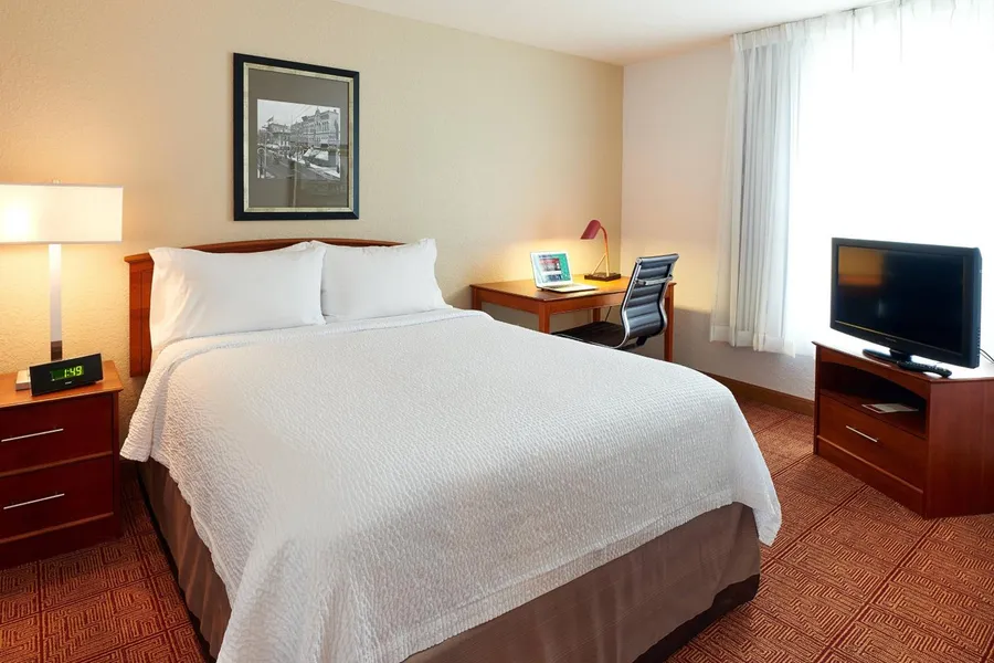 TownePlace Suites by Marriott Minneapolis Downtown/NorthLoop hotel detail image 2