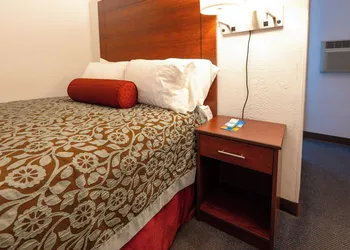 Hot Springs Hills Inn hotel thumbnail 6