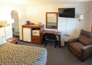 Hot Springs Hills Inn hotel thumbnail 7