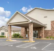 Sleep Inn & Suites Conference Center Eau Claire North hotel detail image 3