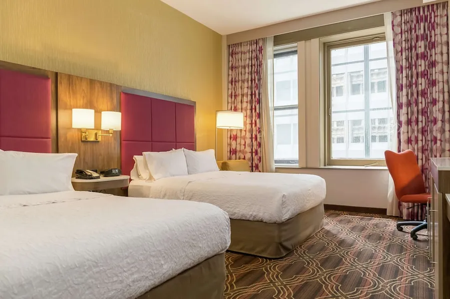 Hampton Inn Majestic Chicago Theatre District hotel detail image 6