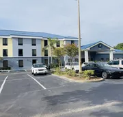 Days Inn & Suites by Wyndham Lakeland hotel detail image 5