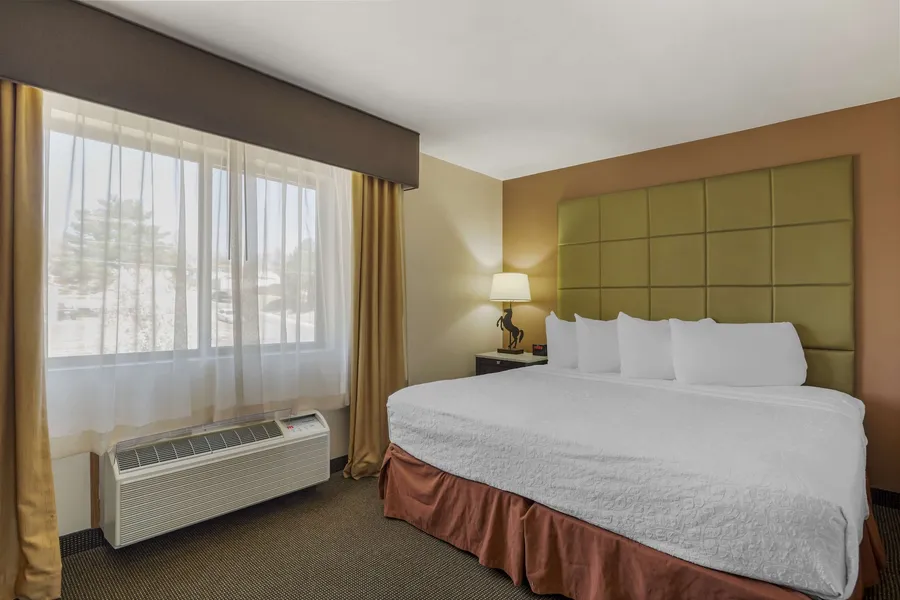 Best Western Plus Country Inn & Suites hotel detail image 6